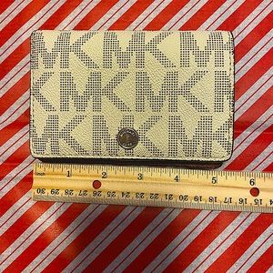 Michael Kors Jet Set small wallet